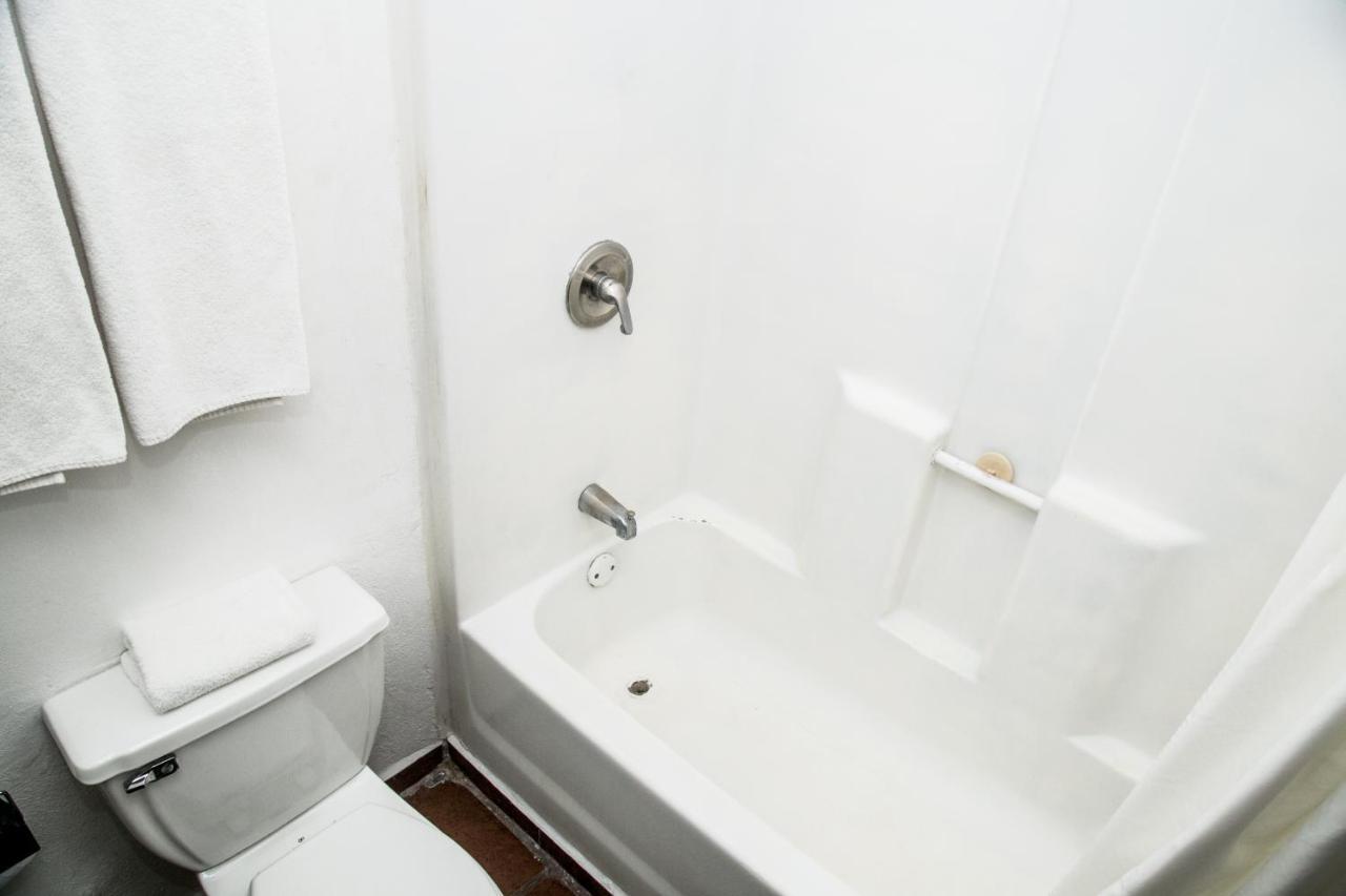 Booking Dioh Monterrey Ngoại thất bức ảnh