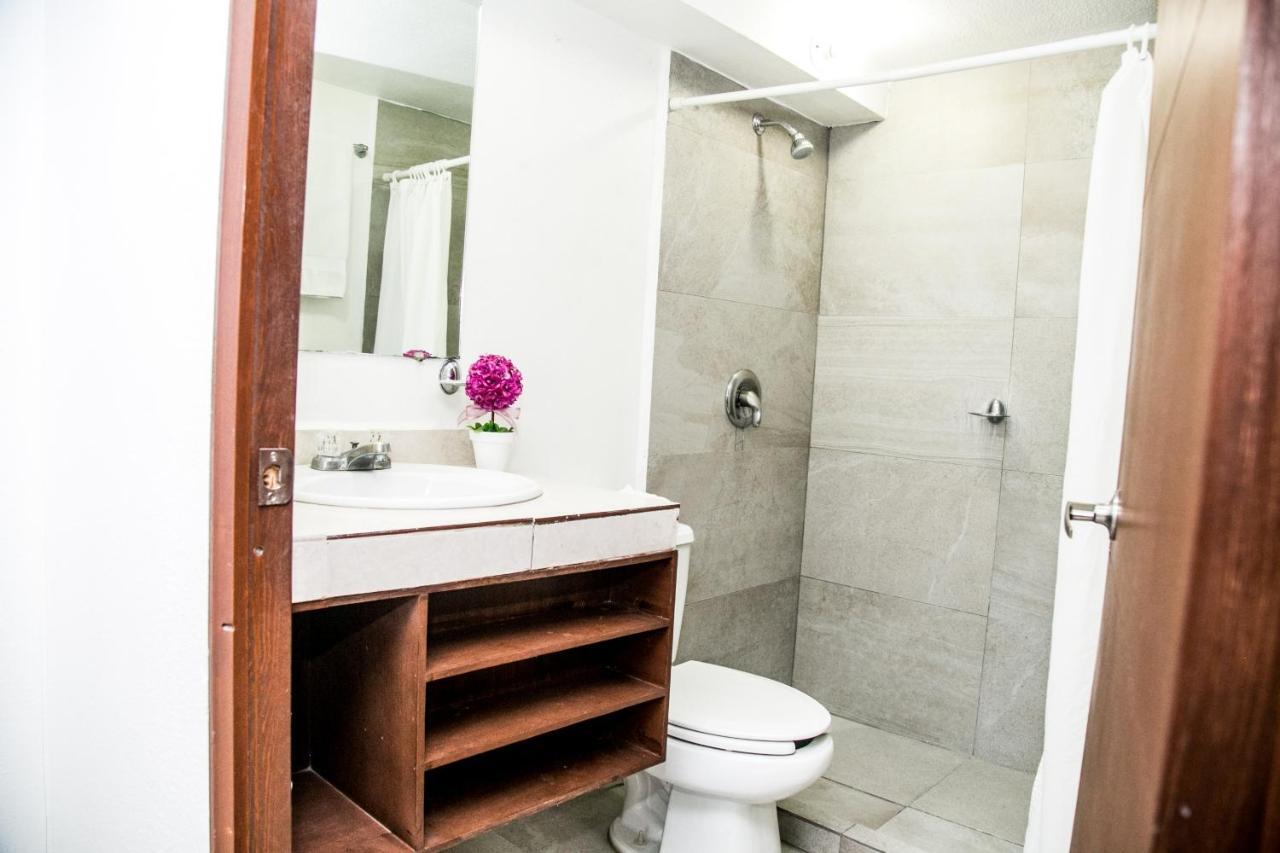 Booking Dioh Monterrey Ngoại thất bức ảnh
