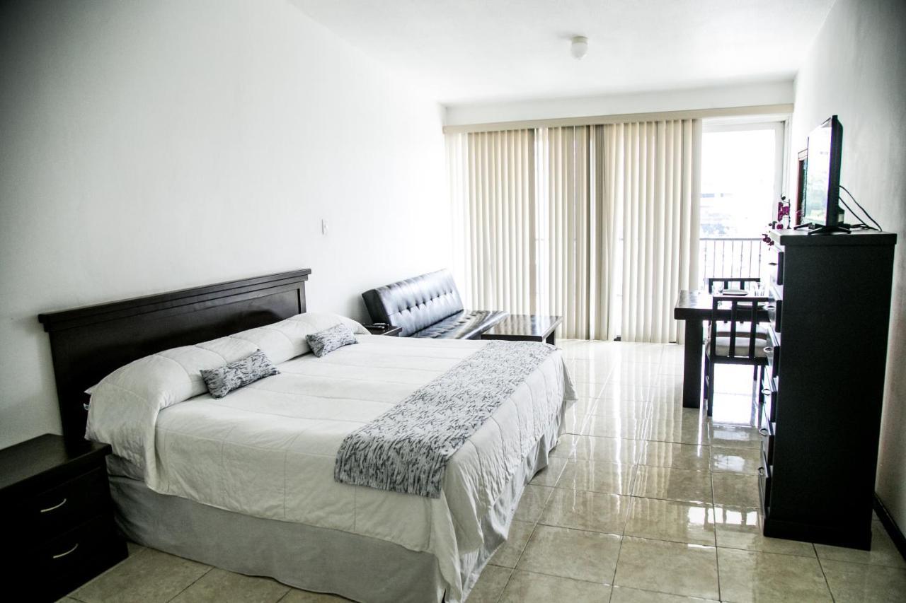 Booking Dioh Monterrey Ngoại thất bức ảnh