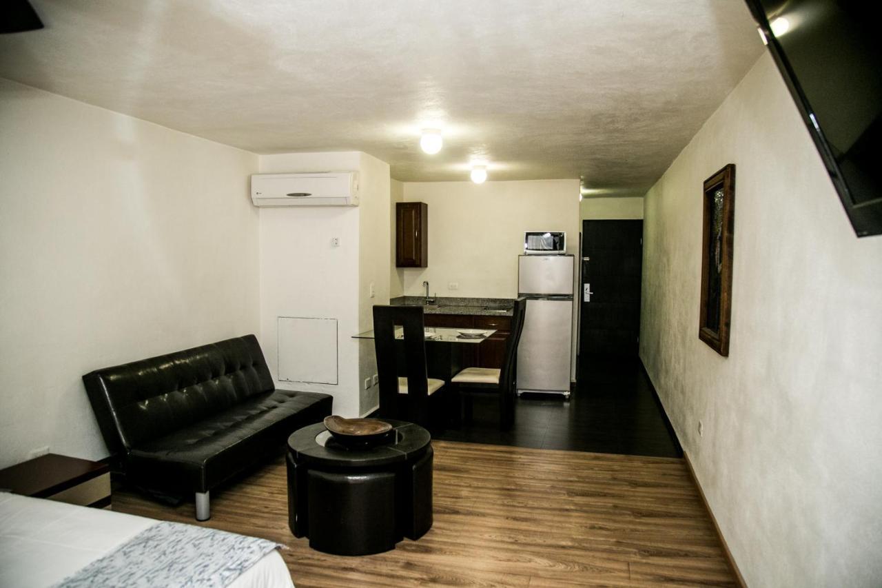 Booking Dioh Monterrey Ngoại thất bức ảnh