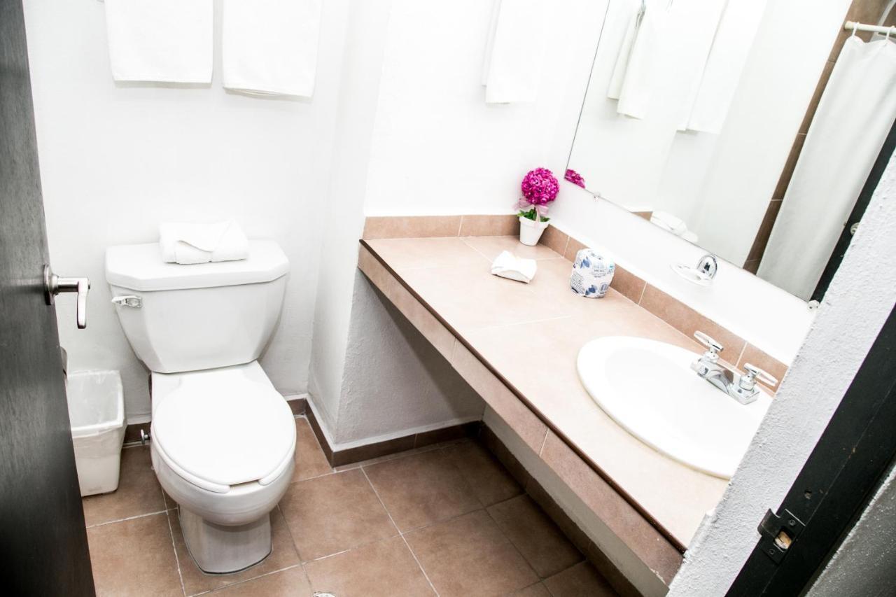 Booking Dioh Monterrey Ngoại thất bức ảnh